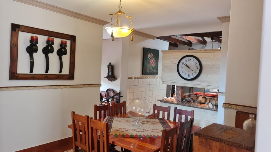 3 Bedroom Property for Sale in Safari Gardens North West